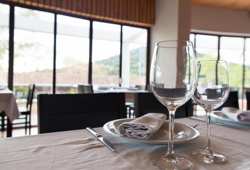 Сельский отель Las Monteras