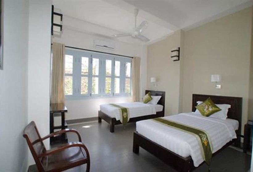 فندق The Columns