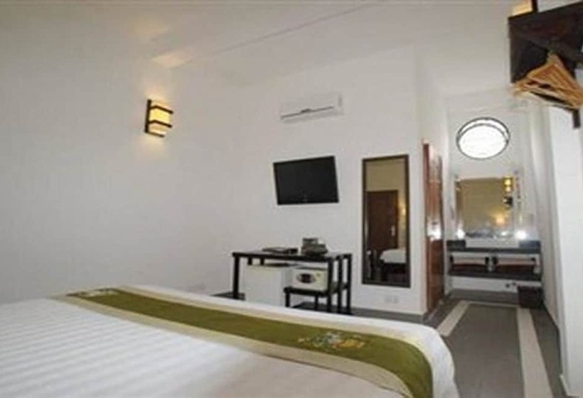 فندق The Columns