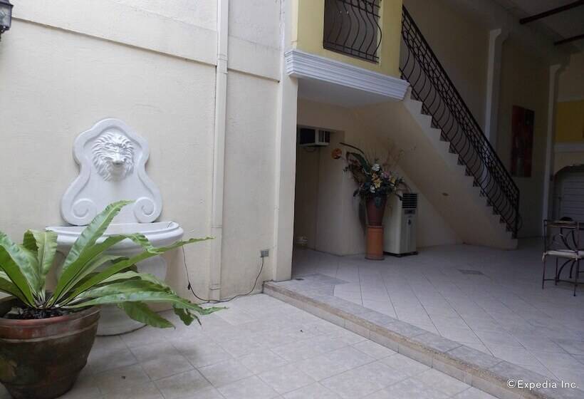 هتل The Suites At Calle Nueva