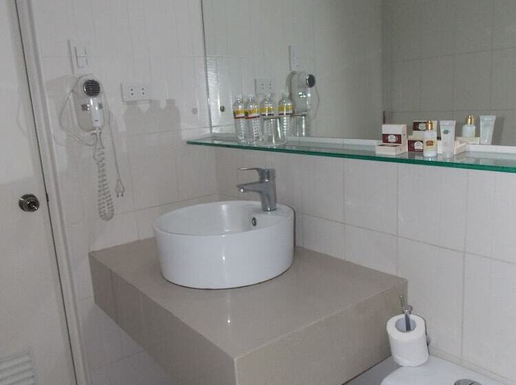 هتل The Suites At Calle Nueva