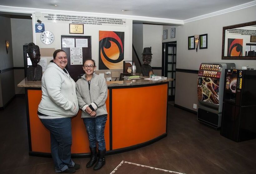 בית מלון כפרי Towers Lodge