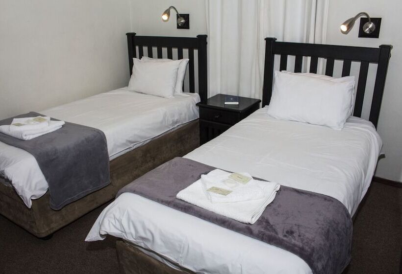 בית מלון כפרי Towers Lodge