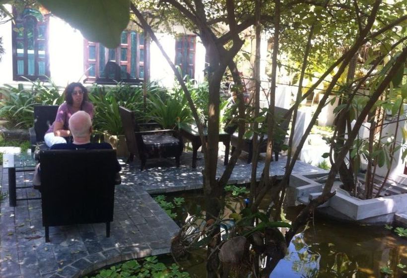 ホテル EOcambo Villa