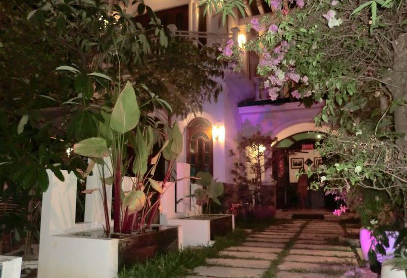 ホテル EOcambo Villa