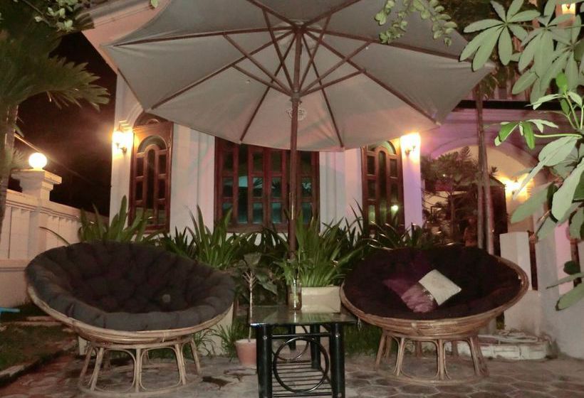 ホテル EOcambo Villa