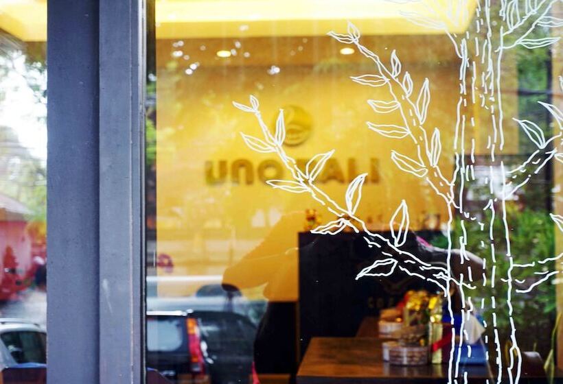 فندق Uno Bali Inn