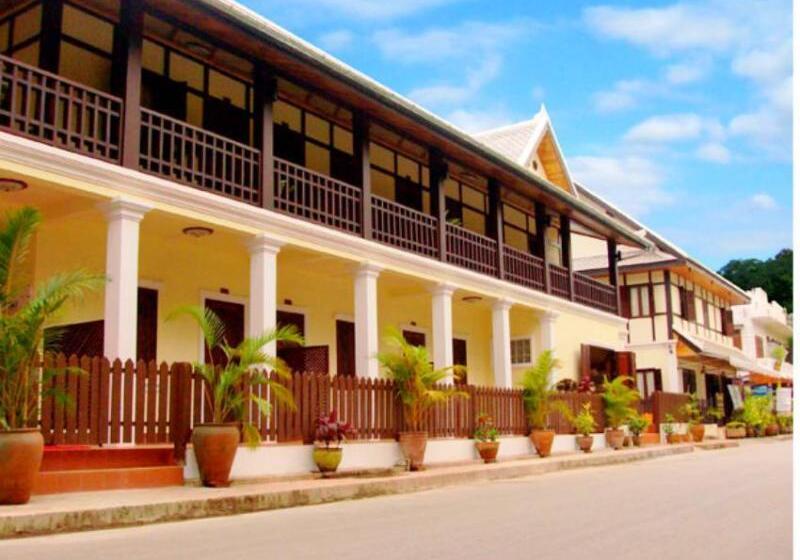 Отель Villa Somphong