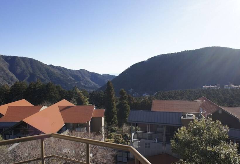 בית מלון כפרי Hakone Forest Of Verde