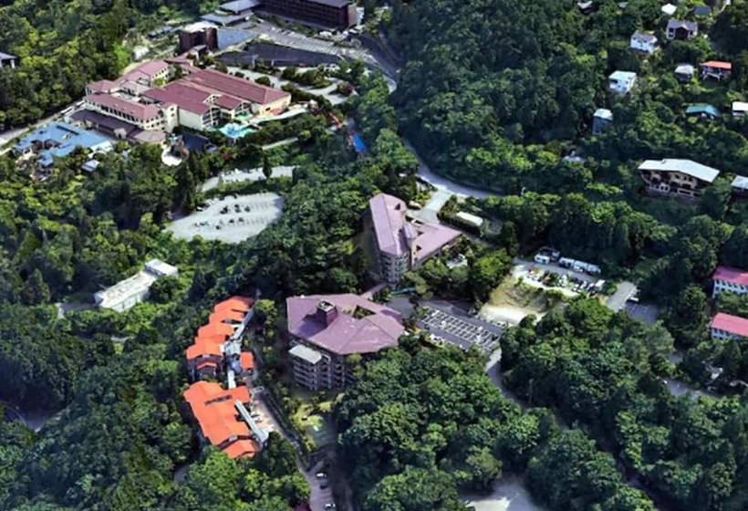 בית מלון כפרי Hakone Forest Of Verde