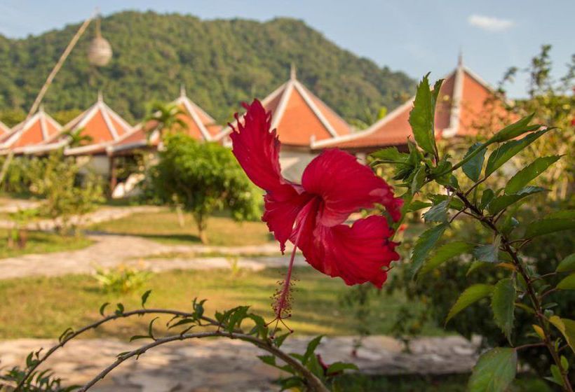 Le Flamboyant Resort