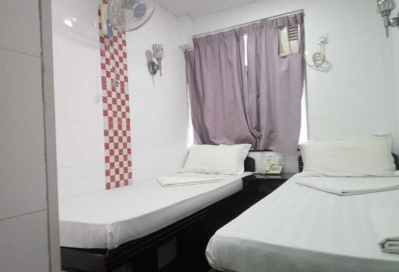 Marrigold Hostel