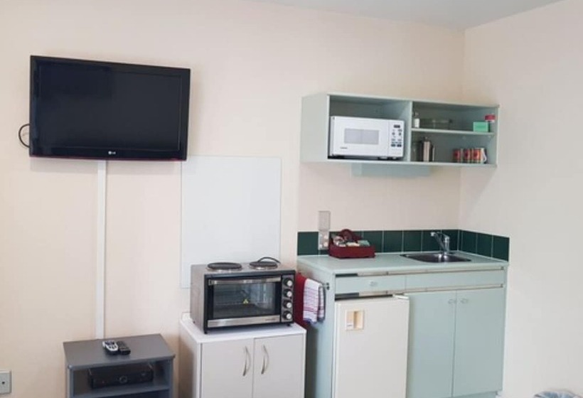 Pavilion Motel & Conference Centre