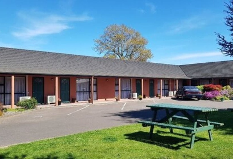 Pavilion Motel & Conference Centre