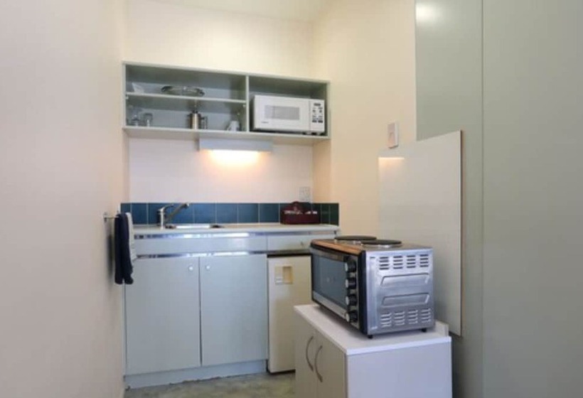 Pavilion Motel & Conference Centre