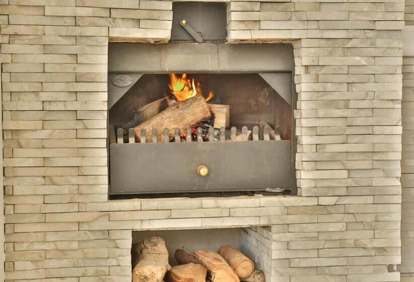 بنسيون Abington Manor Fish Hoek Guesthouse