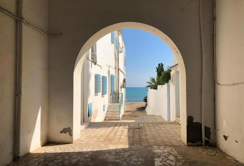 پانسیون Dar Marsa Cubes