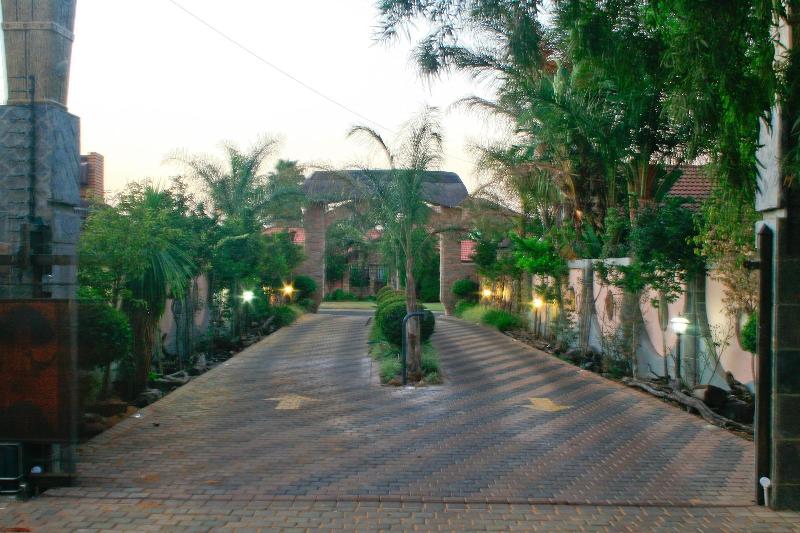 Пансион Eco Park Lodge