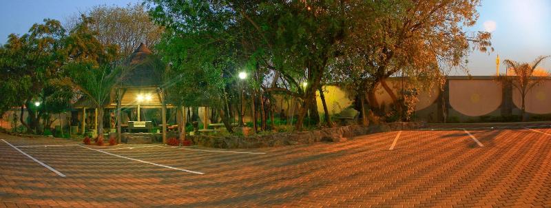 Пансион Eco Park Lodge