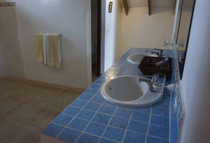 פנסיון Habitaciones Playa Coson