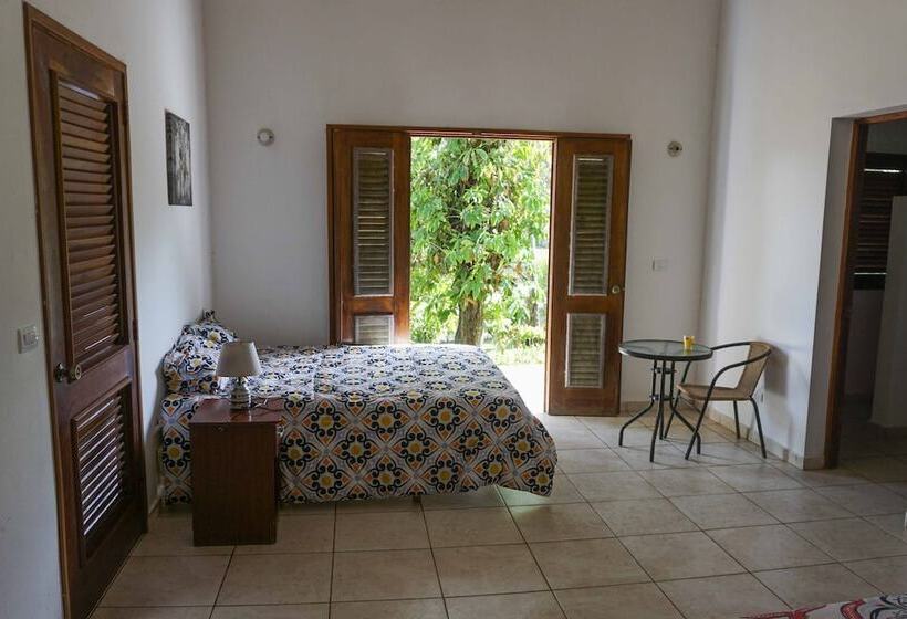 פנסיון Habitaciones Playa Coson