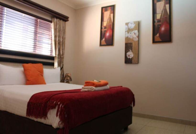 Пансион Milkwood Mansion