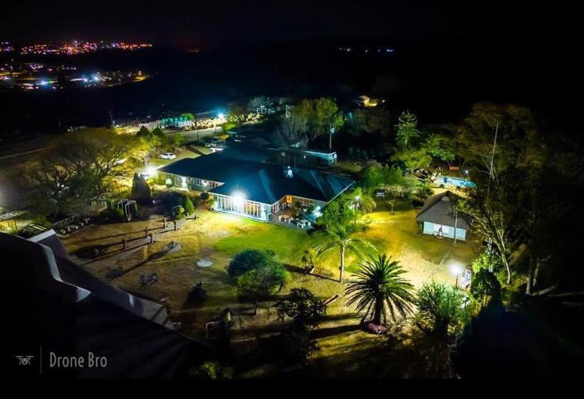 פנסיון Nauntons Guest House