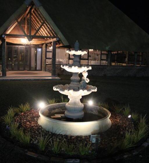 פנסיון Nauntons Guest House