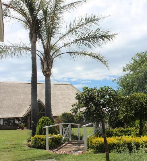 פנסיון Nauntons Guest House