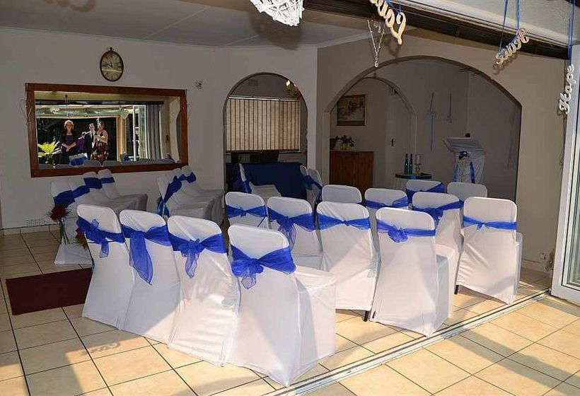 膳宿费 Willow Tree Guest House