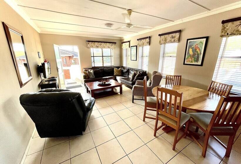 Perna Perna Lodge St Lucia