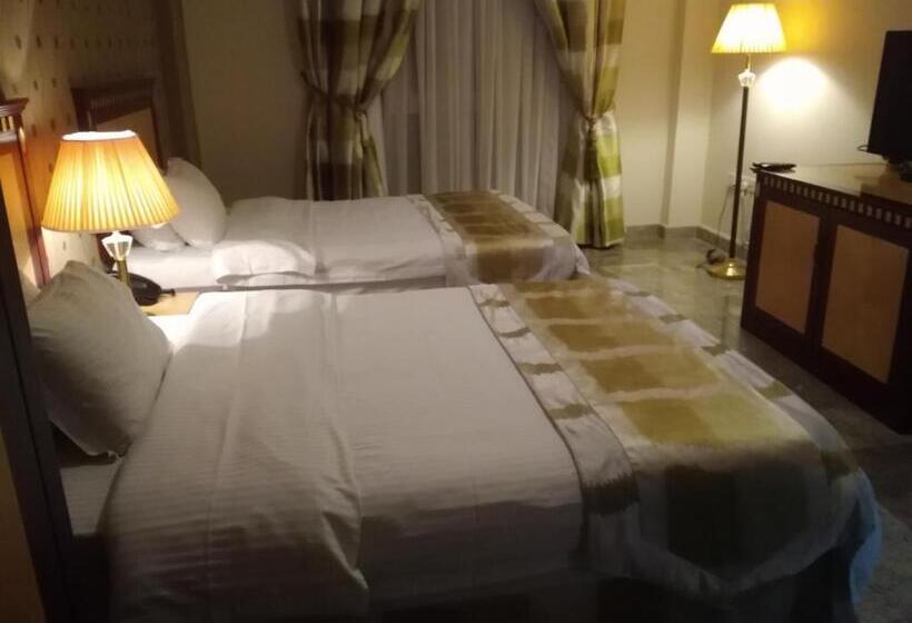 Pioneer Hotel Apartments Muscat