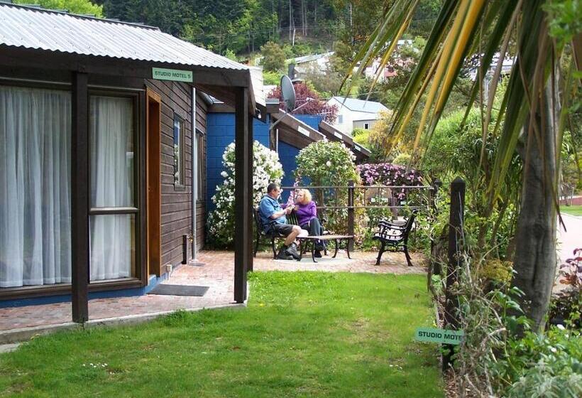 汽车旅馆  Queenstown Holiday Park Creeksyde