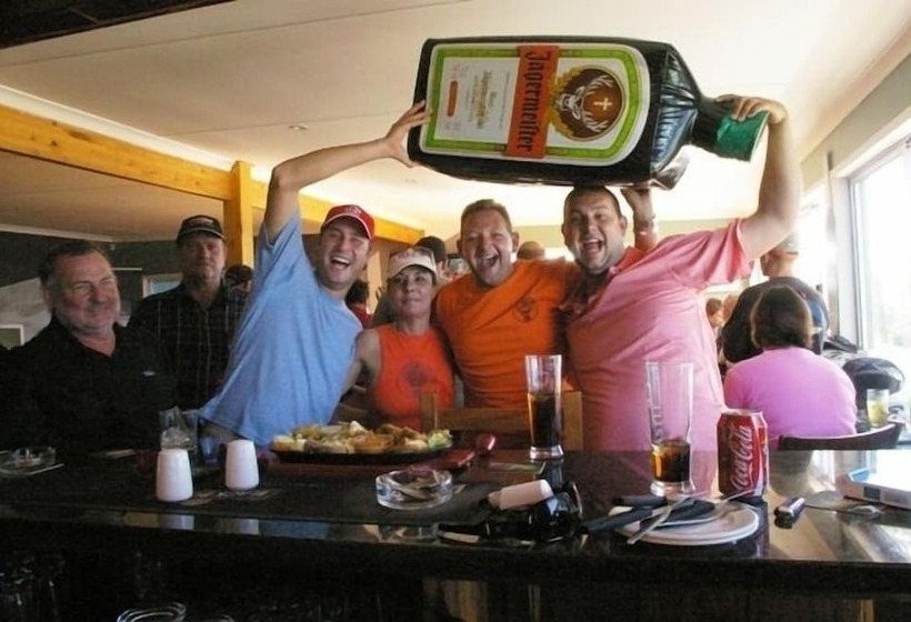 Santos Express Train Lodge   Hostel