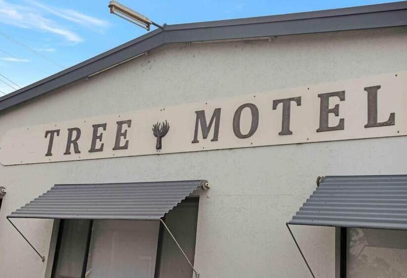 The Tree Motel