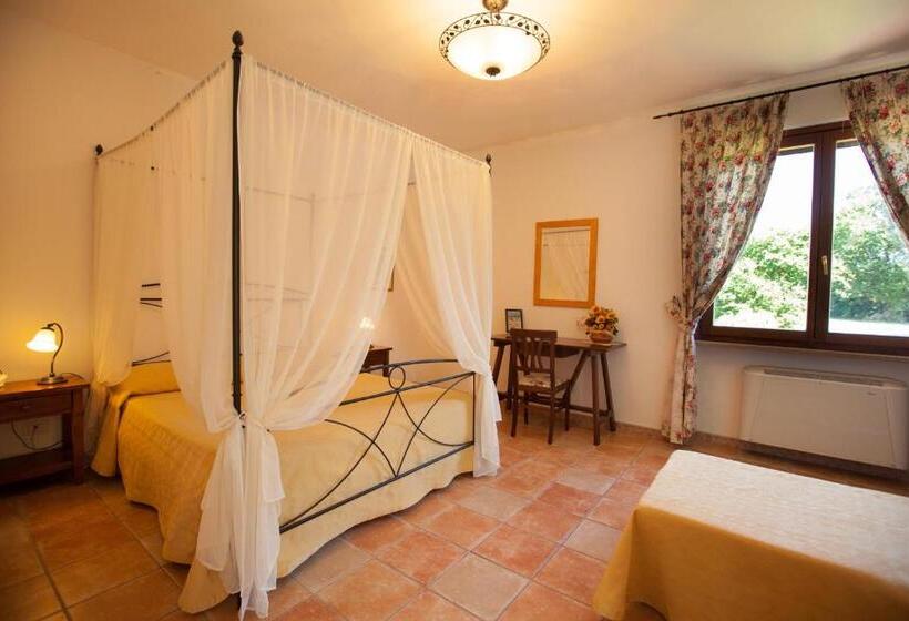 Agriturismo La Vecchia Fattoria