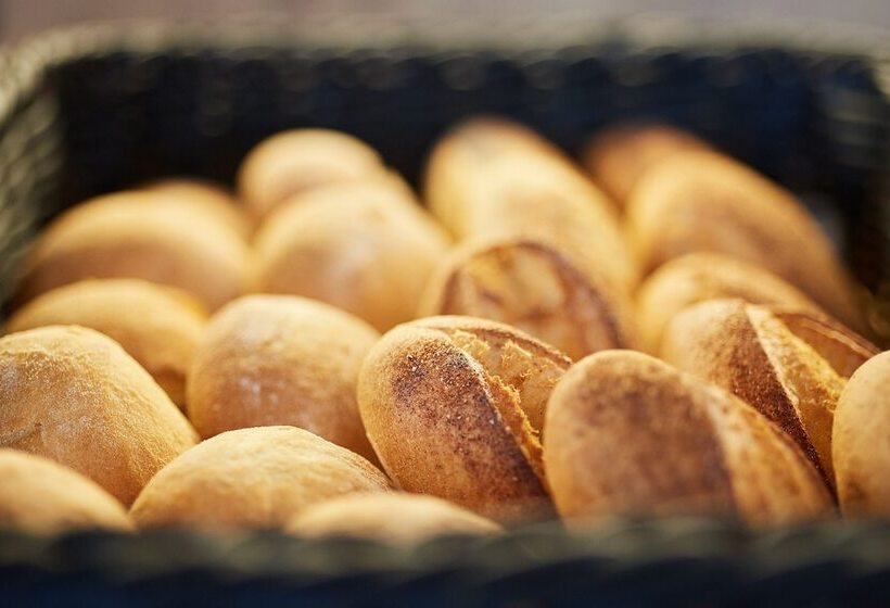 Akti Toroni Boutique