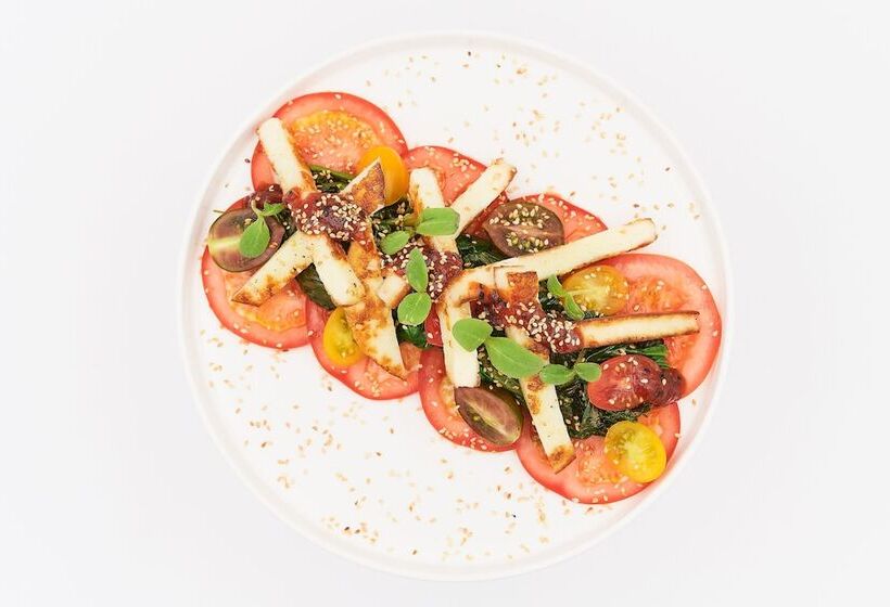 Akti Toroni Boutique