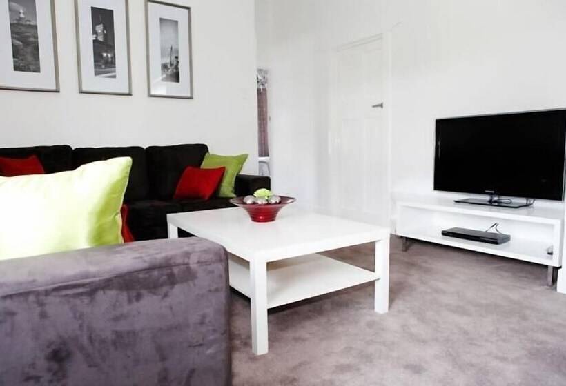 Albany Central Apartments