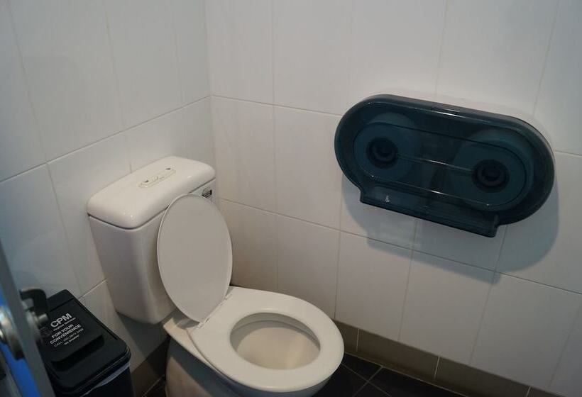 هاستل 790 On George Backpackers