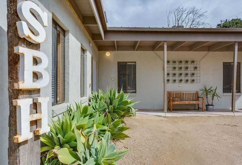 הוסטל Sorrento Beach House