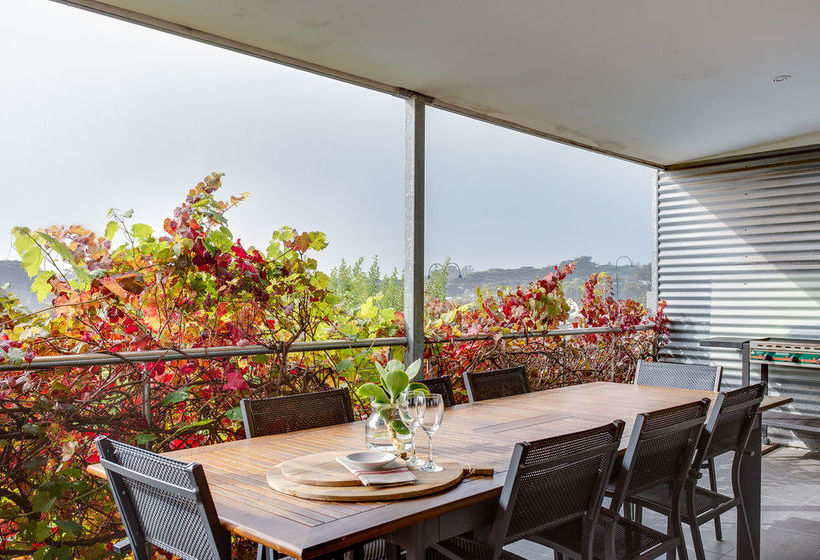 הוסטל Sorrento Beach House