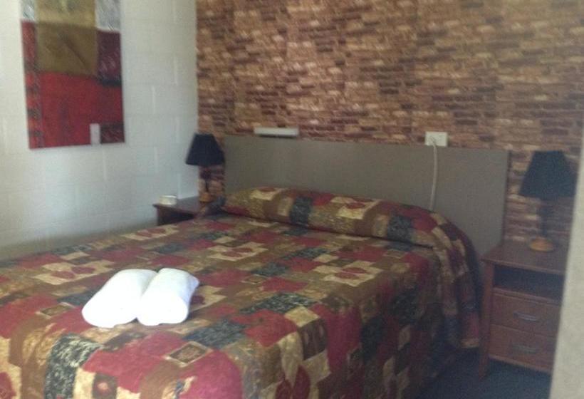 Ayr Max Motel