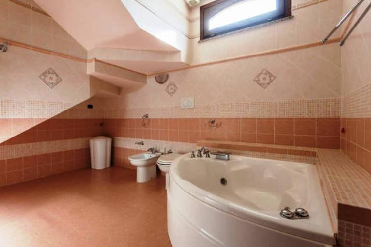 مبيت وإفطار Anaelehouserooms Ltb