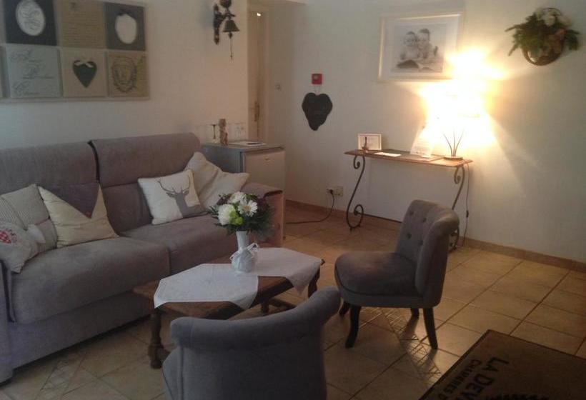 住宿加早餐  Maison D Hôtes La Devinière   Spa Accessible Toute L Année