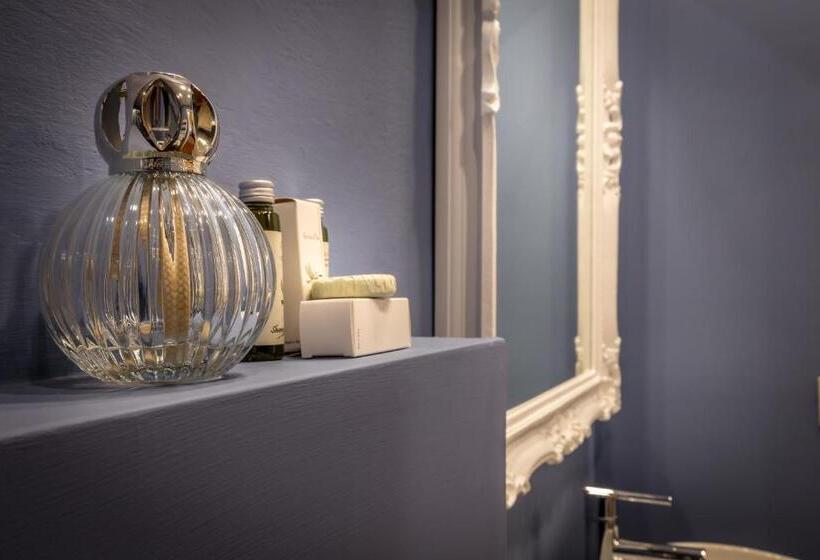 تختخواب و صبحانه Dimora Bandinelli