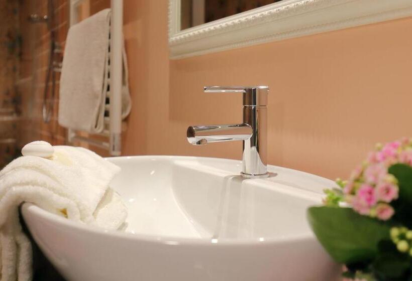 تختخواب و صبحانه Dimora Bandinelli