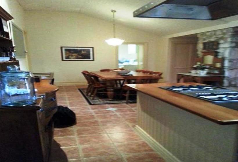 צימר Eastcliff Cottage