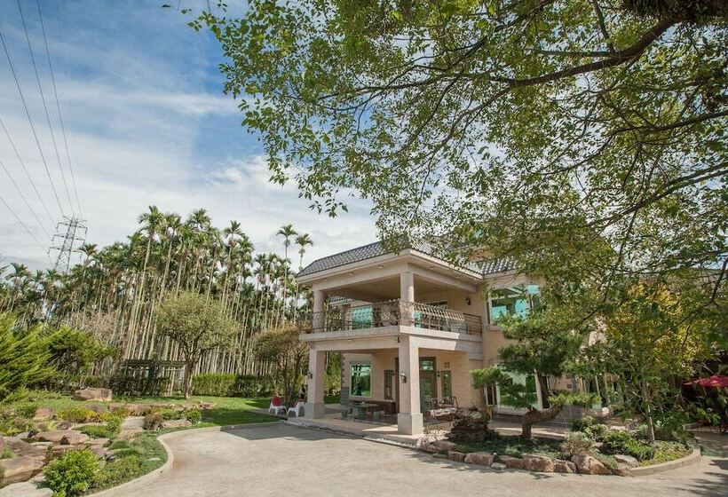 تختخواب و صبحانه Fanzhalan Guest House