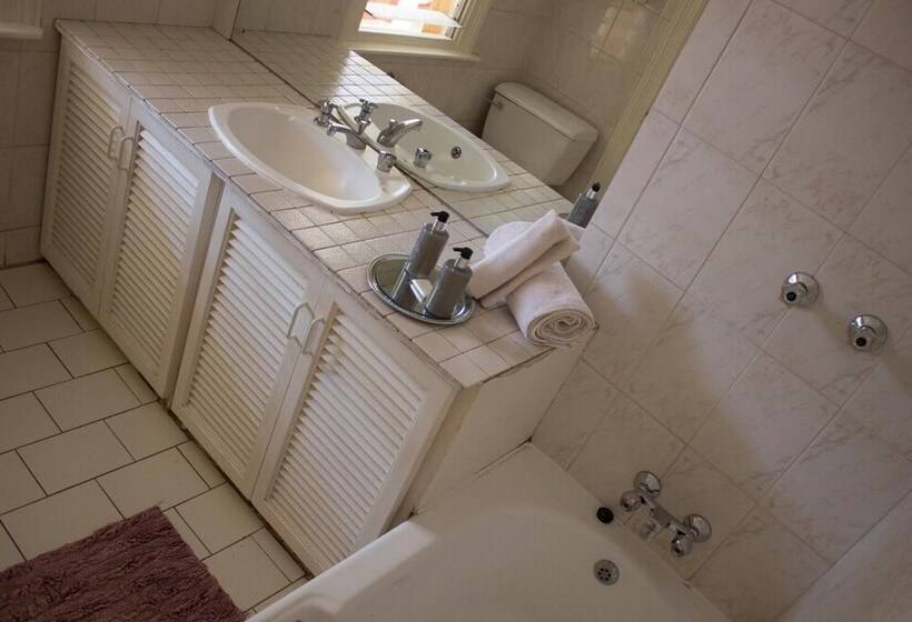 ベッドアンドブレックファースト Maple's Guest House